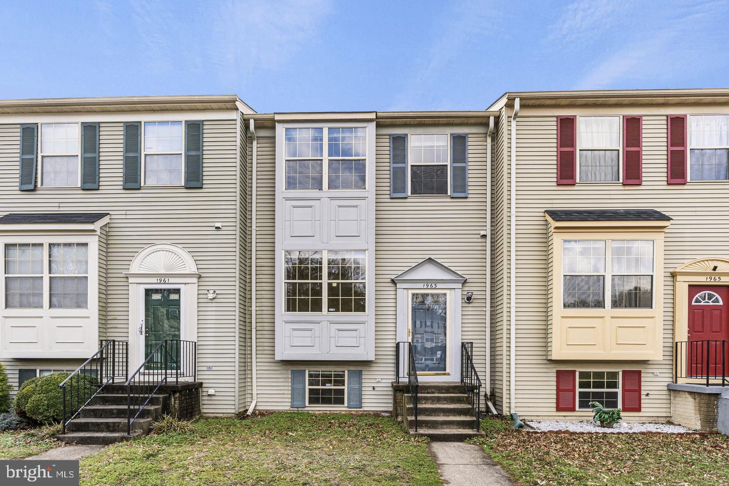 1963 WINSLOW COURT