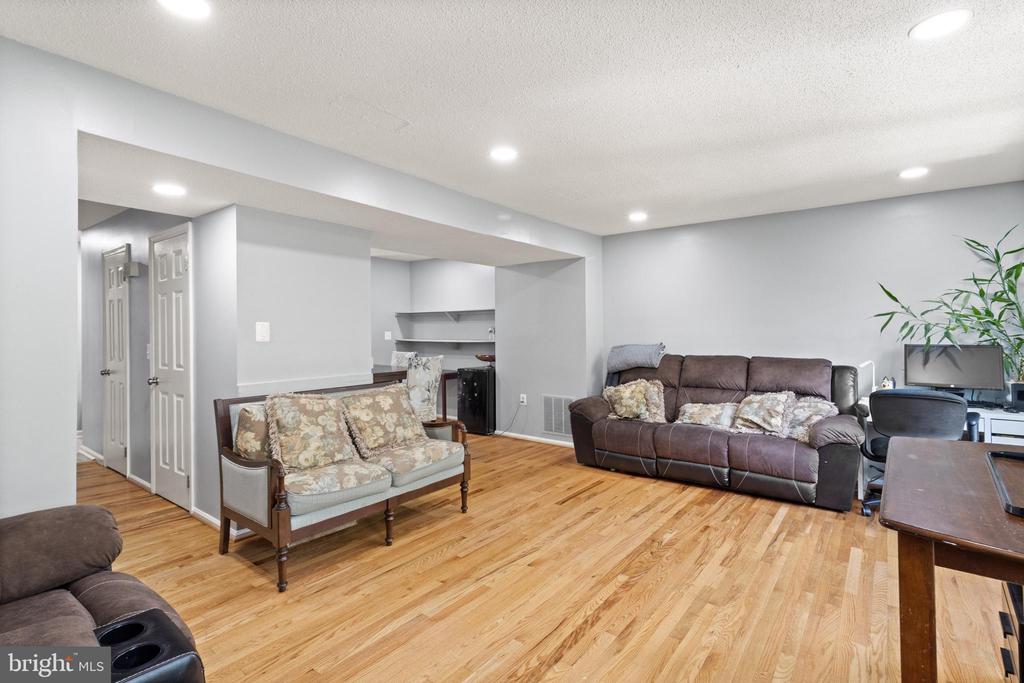 15305 BLACKSMITH TERRACE