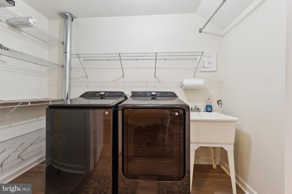 10117 BANCHORY PLACE