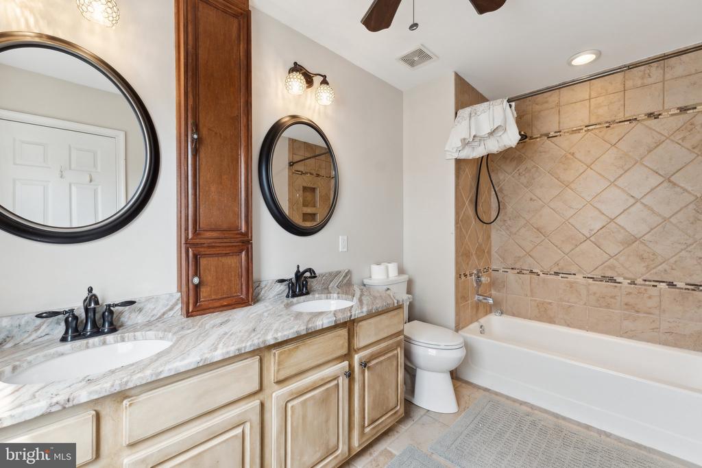 10117 BANCHORY PLACE