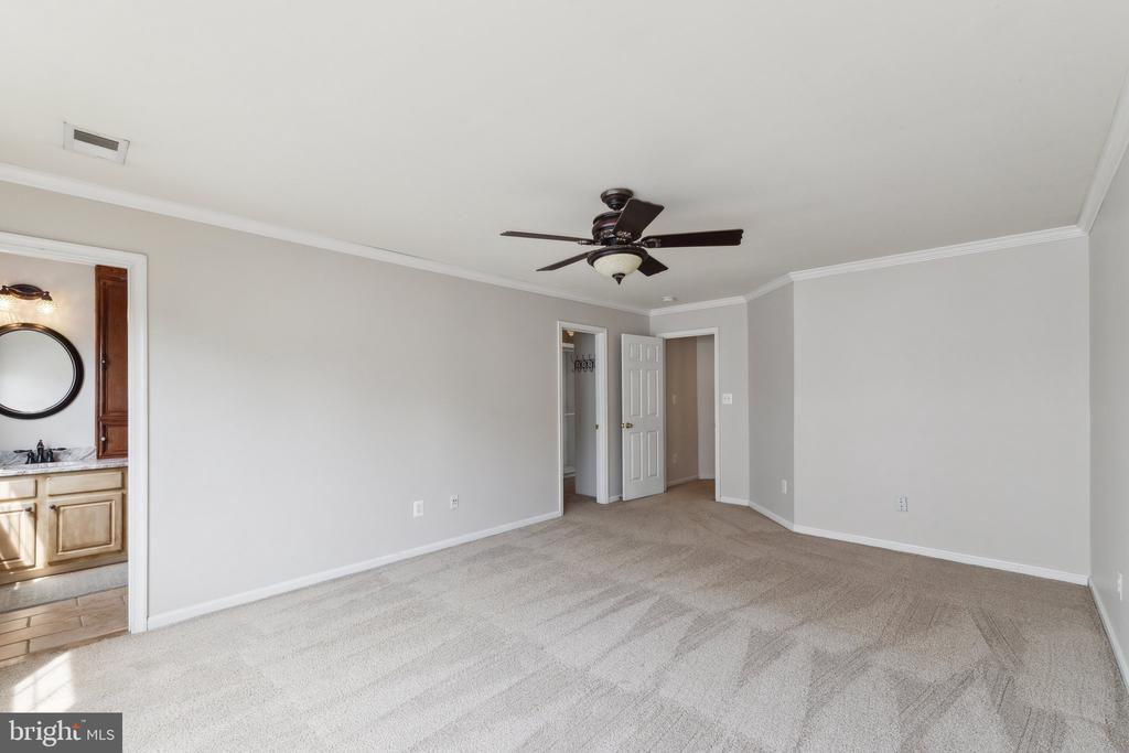 10117 BANCHORY PLACE