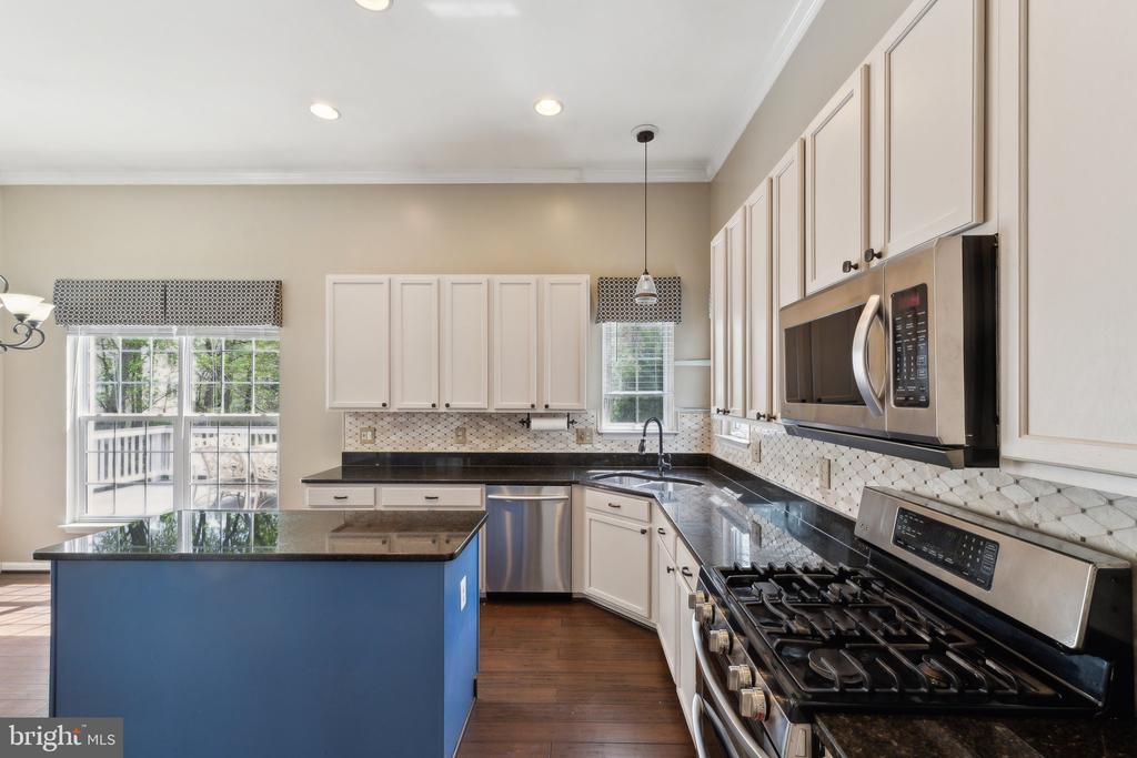 10117 BANCHORY PLACE