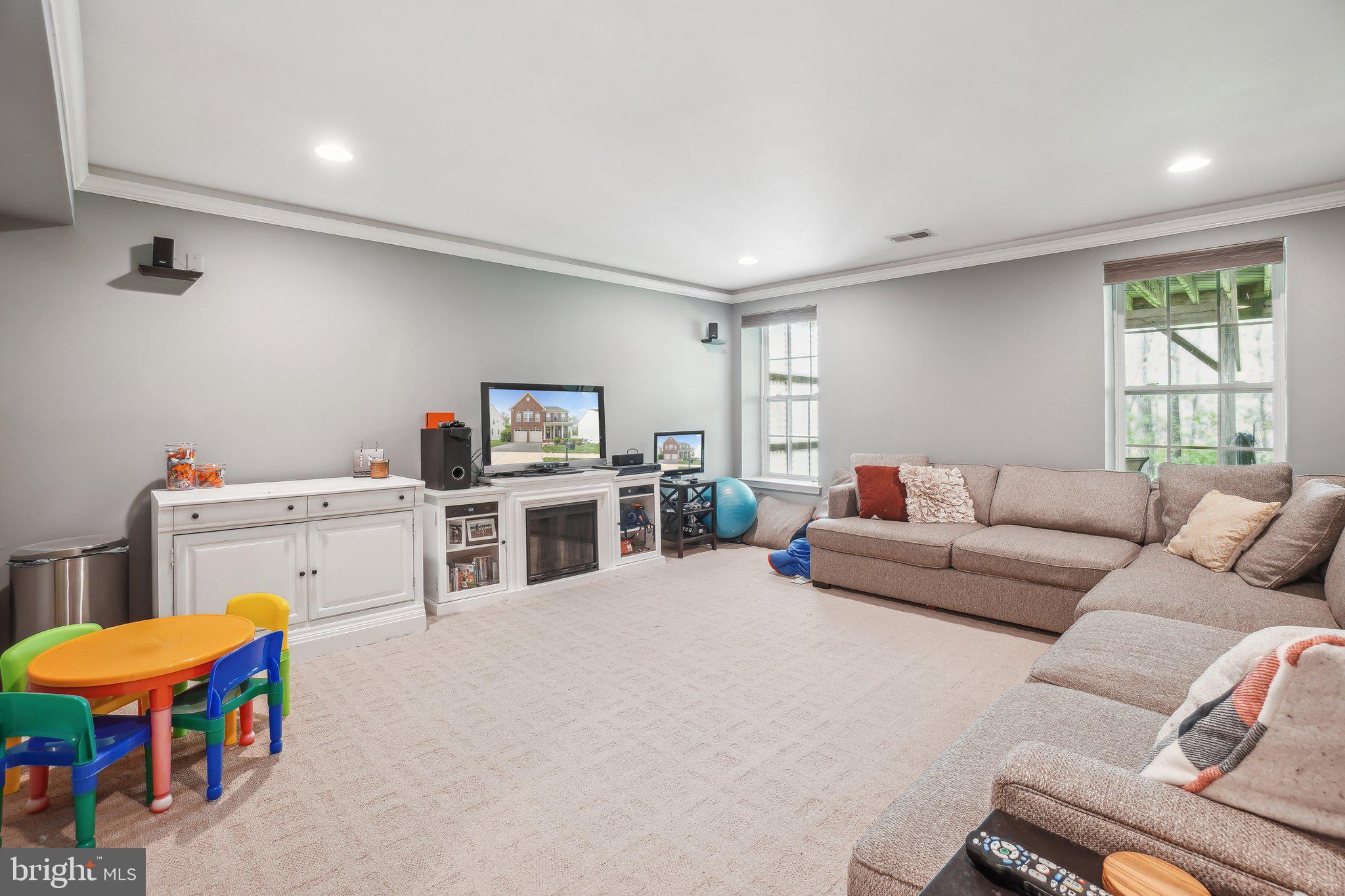 18119 CAMDENHURST DRIVE