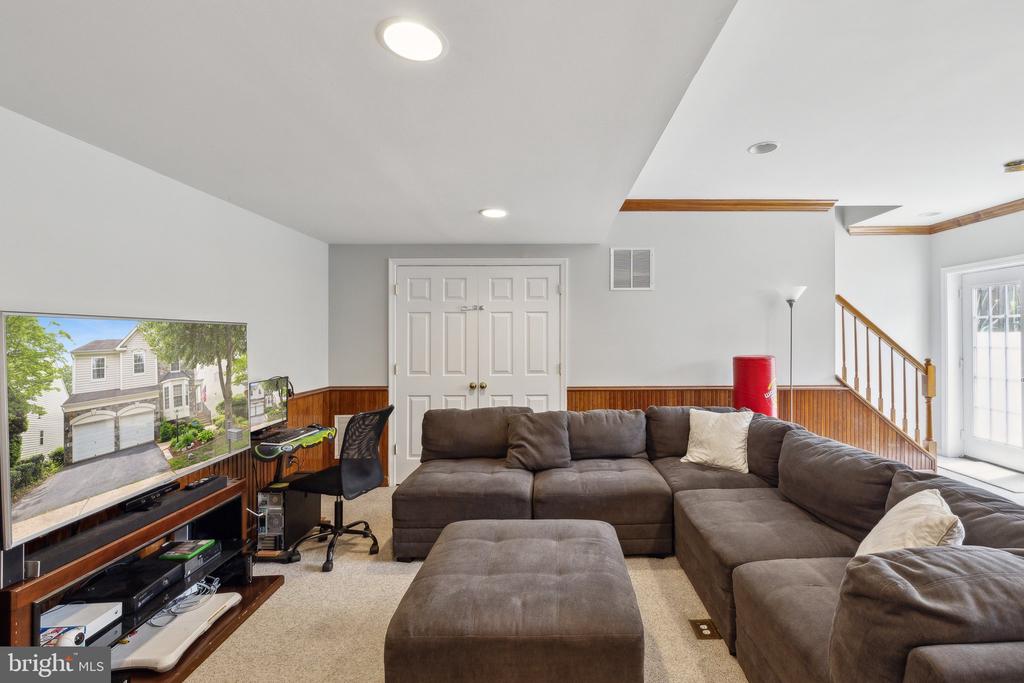 4843 MONTEGA DRIVE