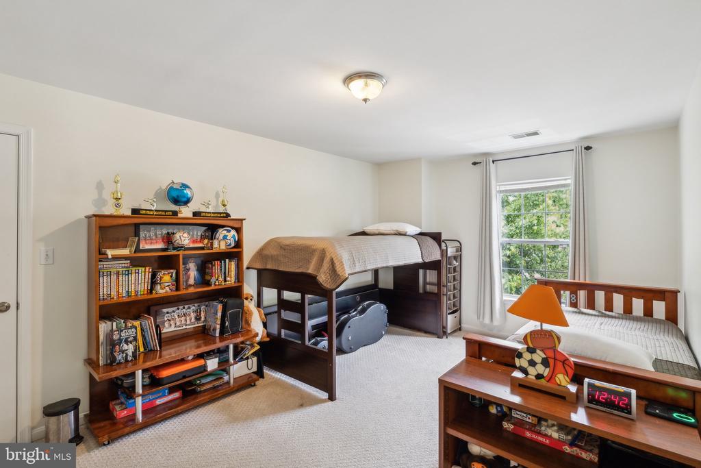 4843 MONTEGA DRIVE