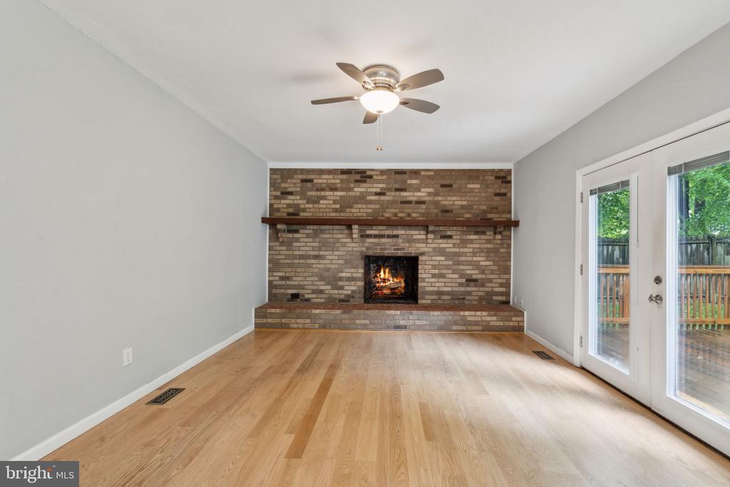 12150 BRECKINRIDGE LANE