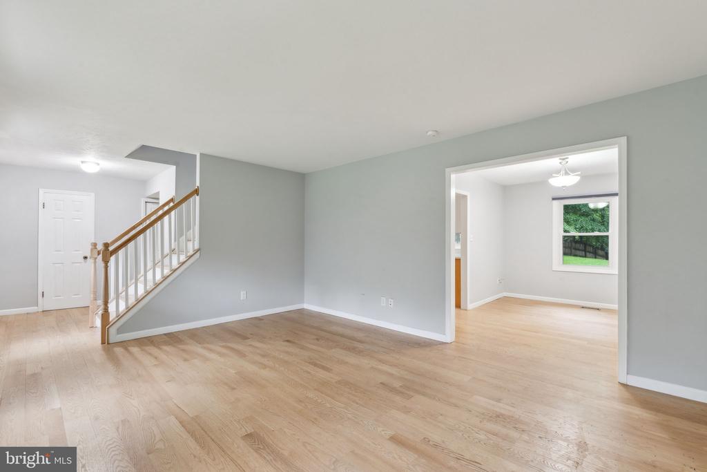 12150 BRECKINRIDGE LANE