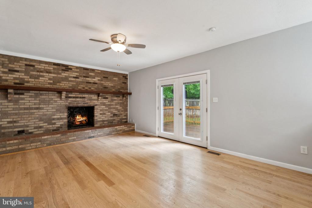 12150 BRECKINRIDGE LANE