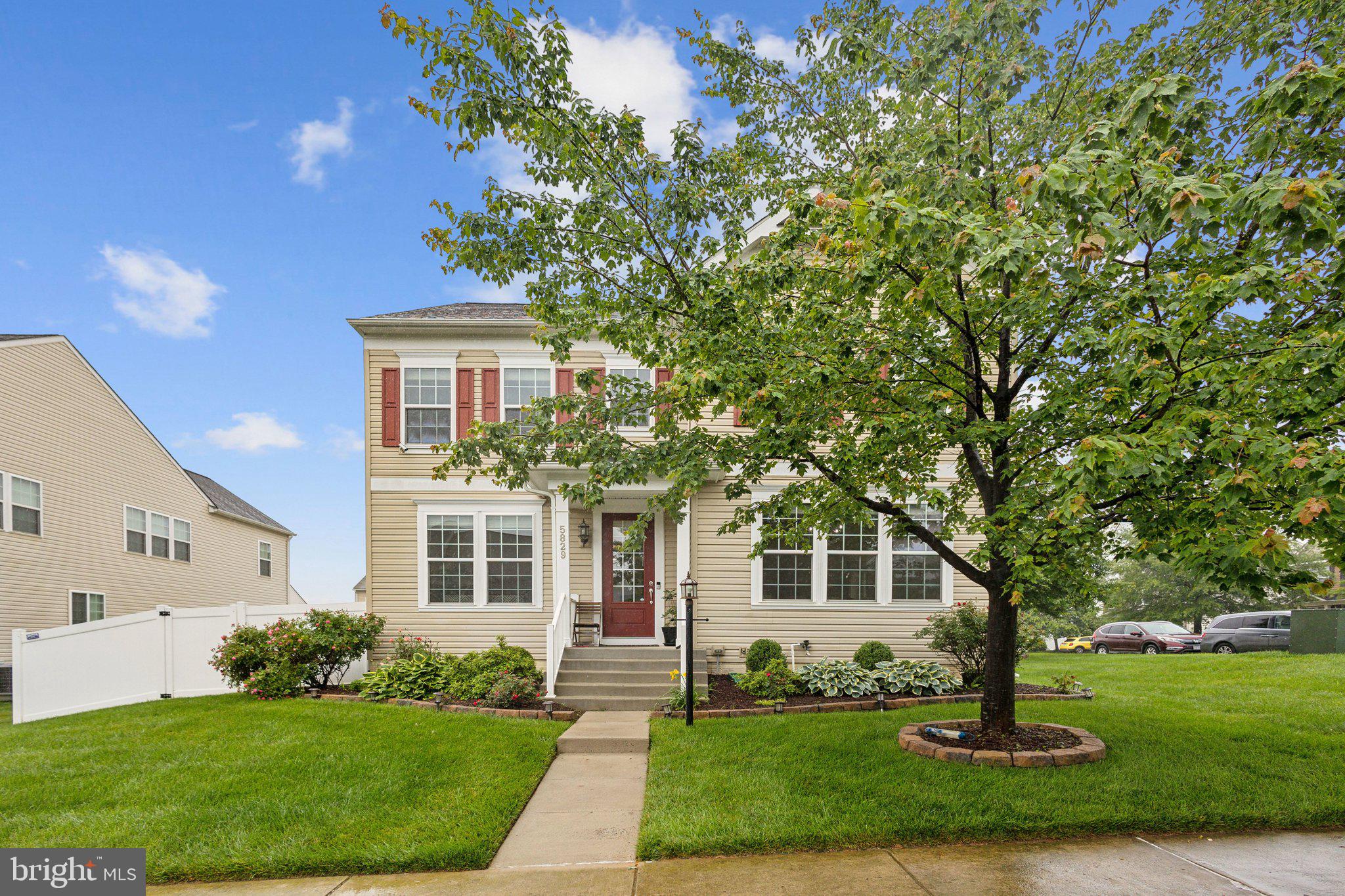 5829 AMANDA ROSE LANE