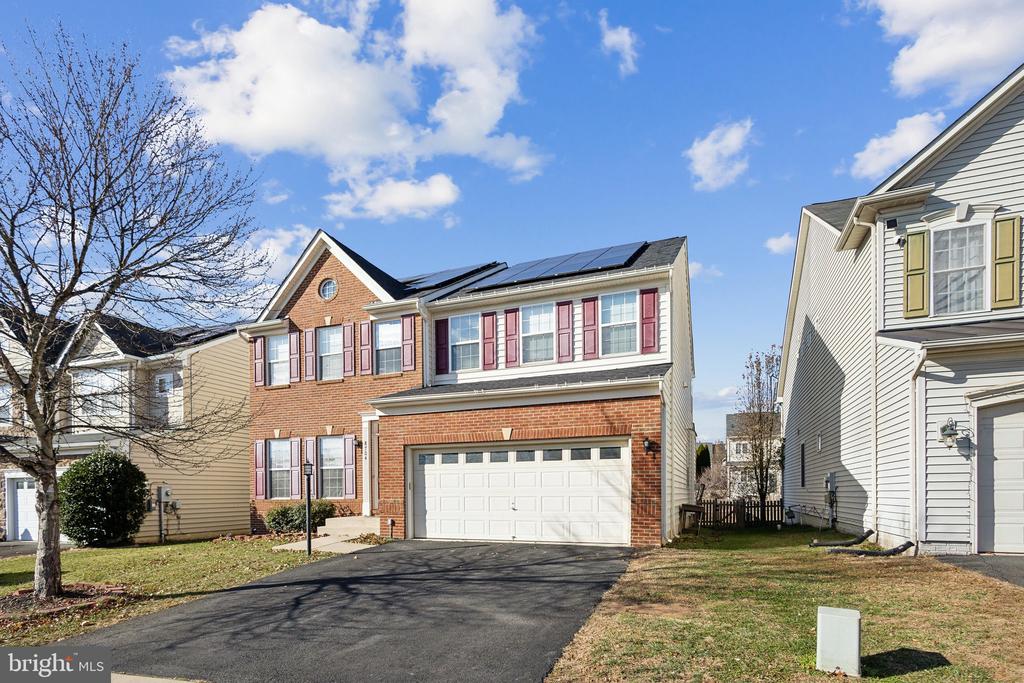 8704 HAREFIELD LANE