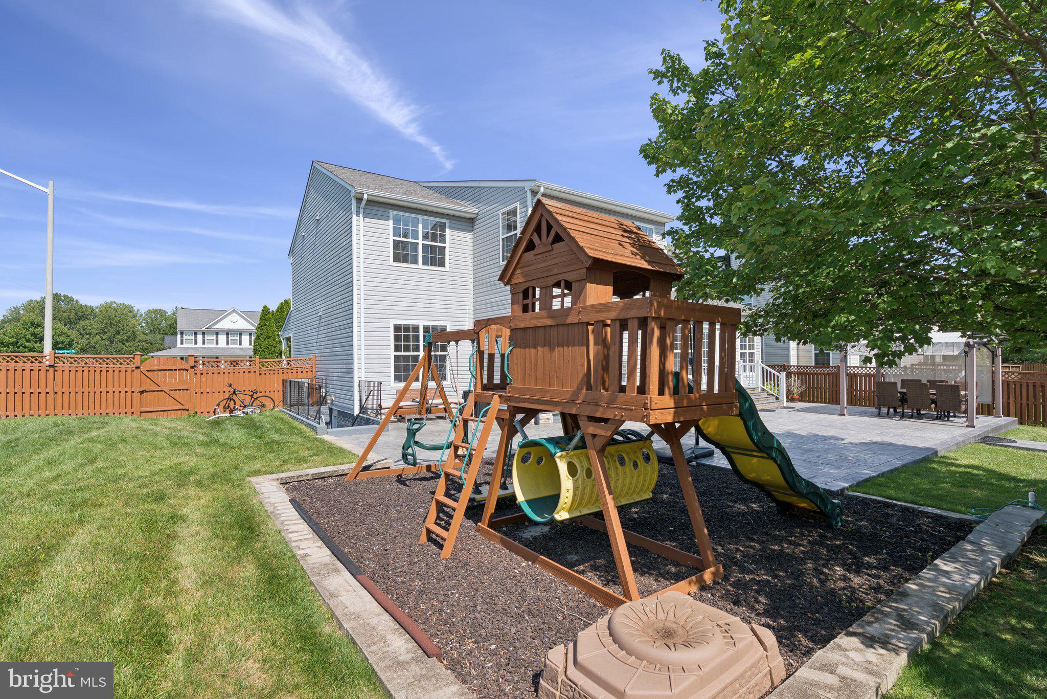 5402 LOGGERHEAD PLACE