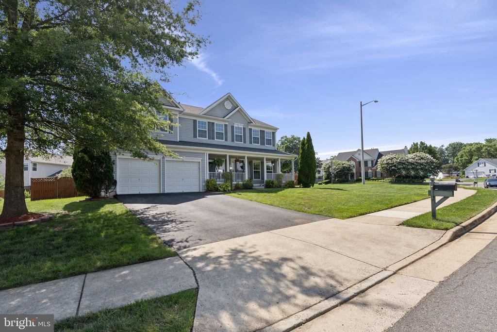 5402 LOGGERHEAD PLACE