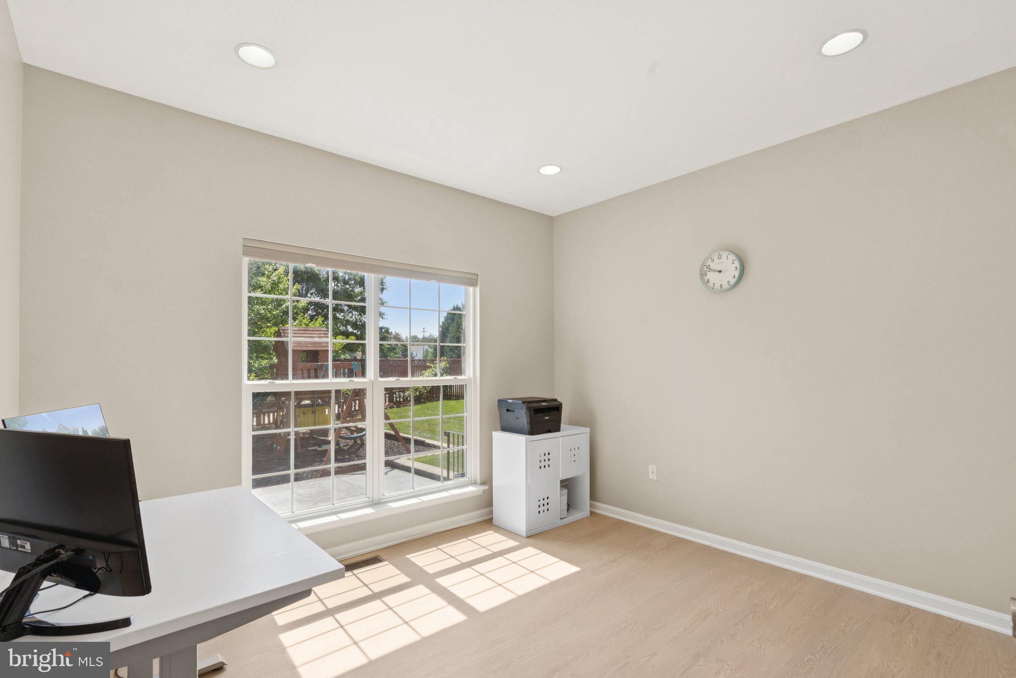 5402 LOGGERHEAD PLACE