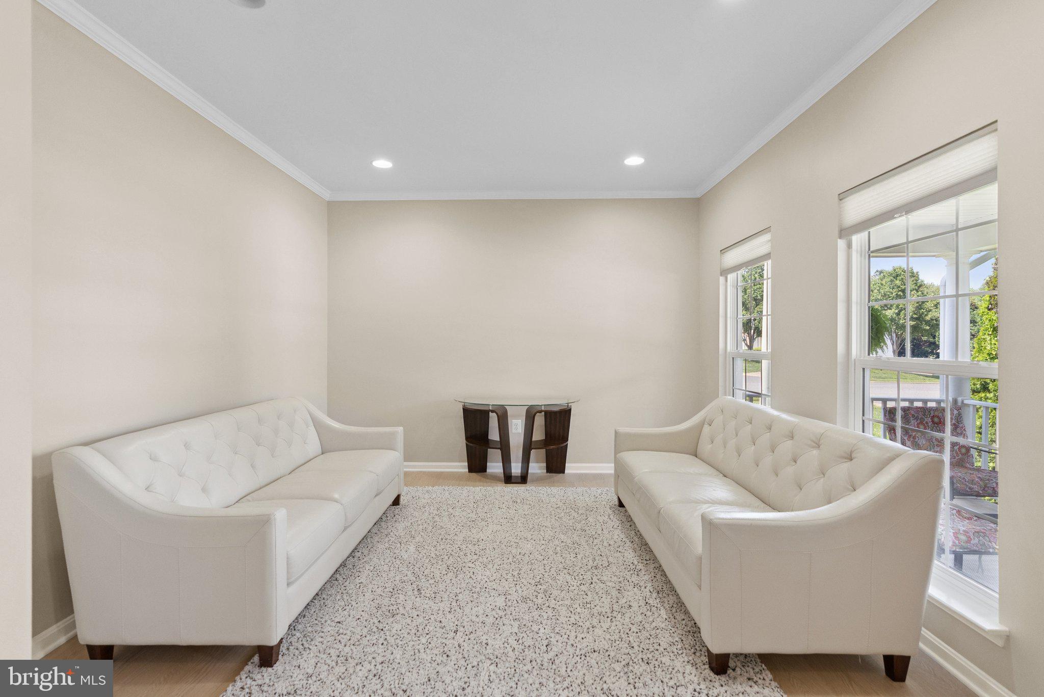 5402 LOGGERHEAD PLACE
