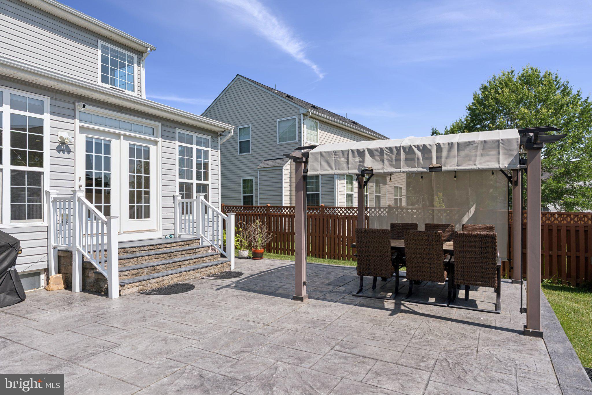 5402 LOGGERHEAD PLACE