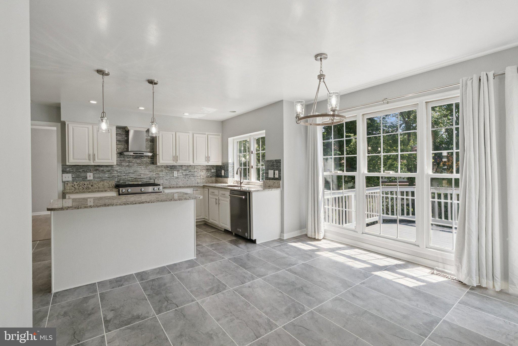 3483 MADELYN COURT