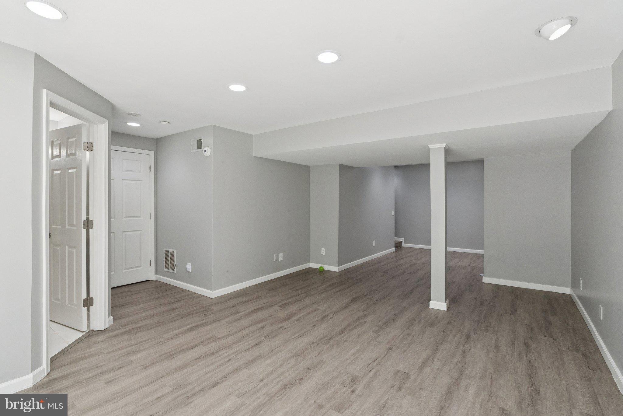 3483 MADELYN COURT