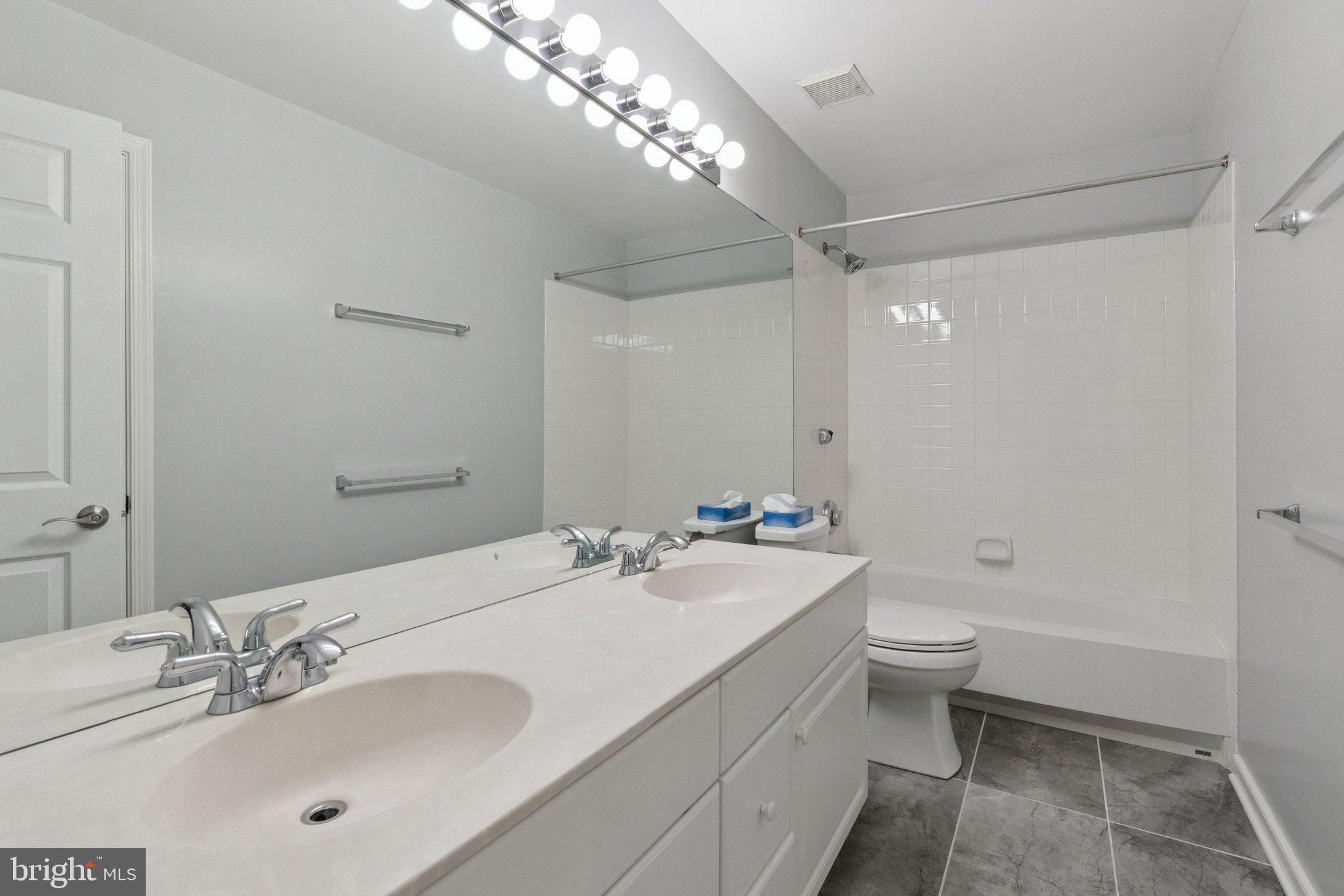 3483 MADELYN COURT