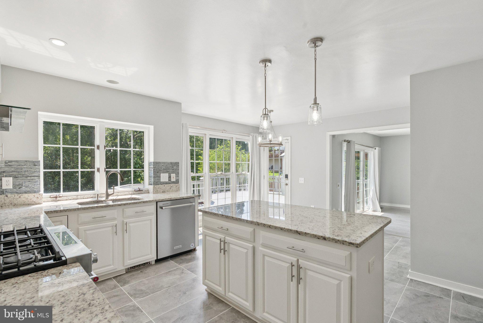 3483 MADELYN COURT