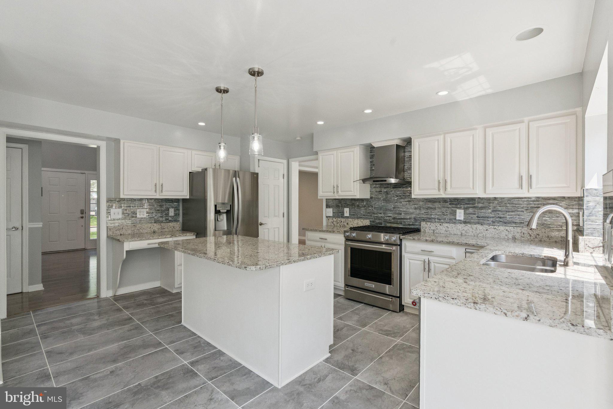 3483 MADELYN COURT