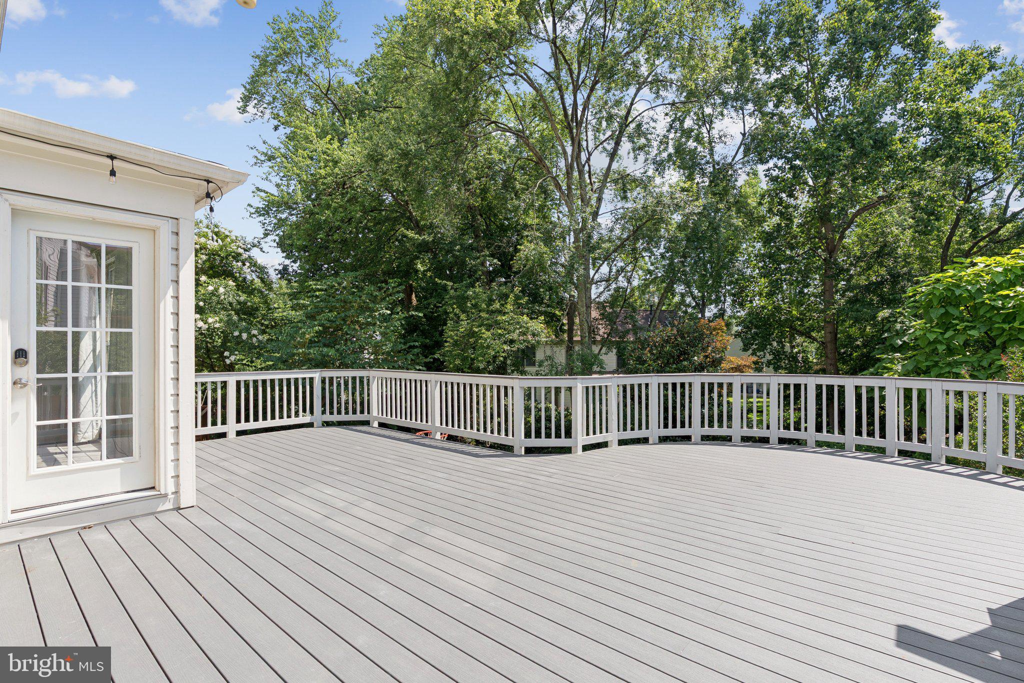 3483 MADELYN COURT