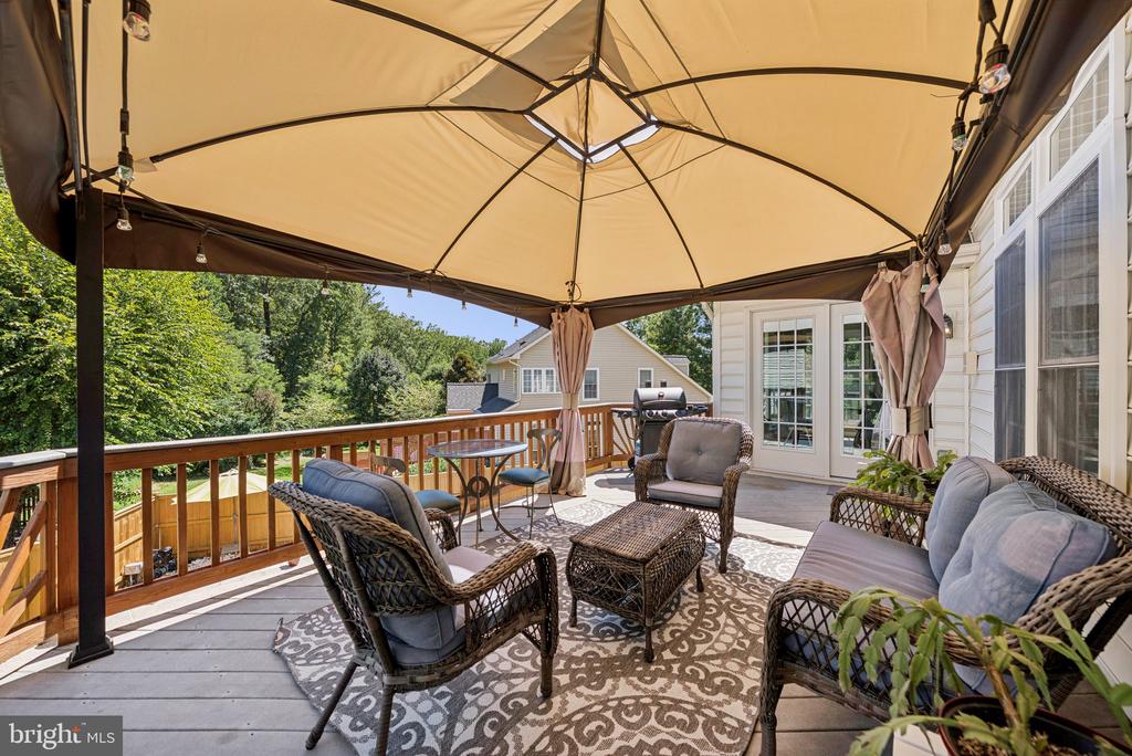 1719 WORTHY COURT