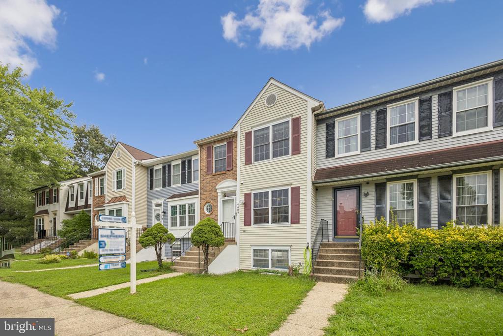 4689 JOANNA COURT