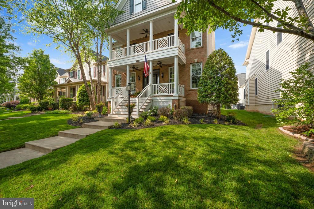 15606 ADMIRAL BAKER CIRCLE