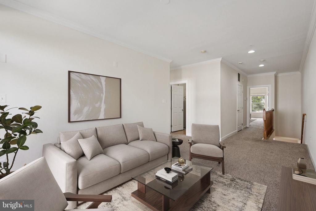 2576 EASTBOURNE DRIVE