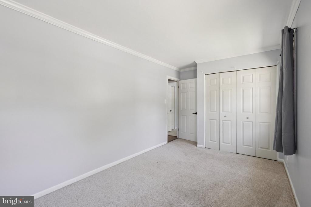 3925 FORGE DRIVE