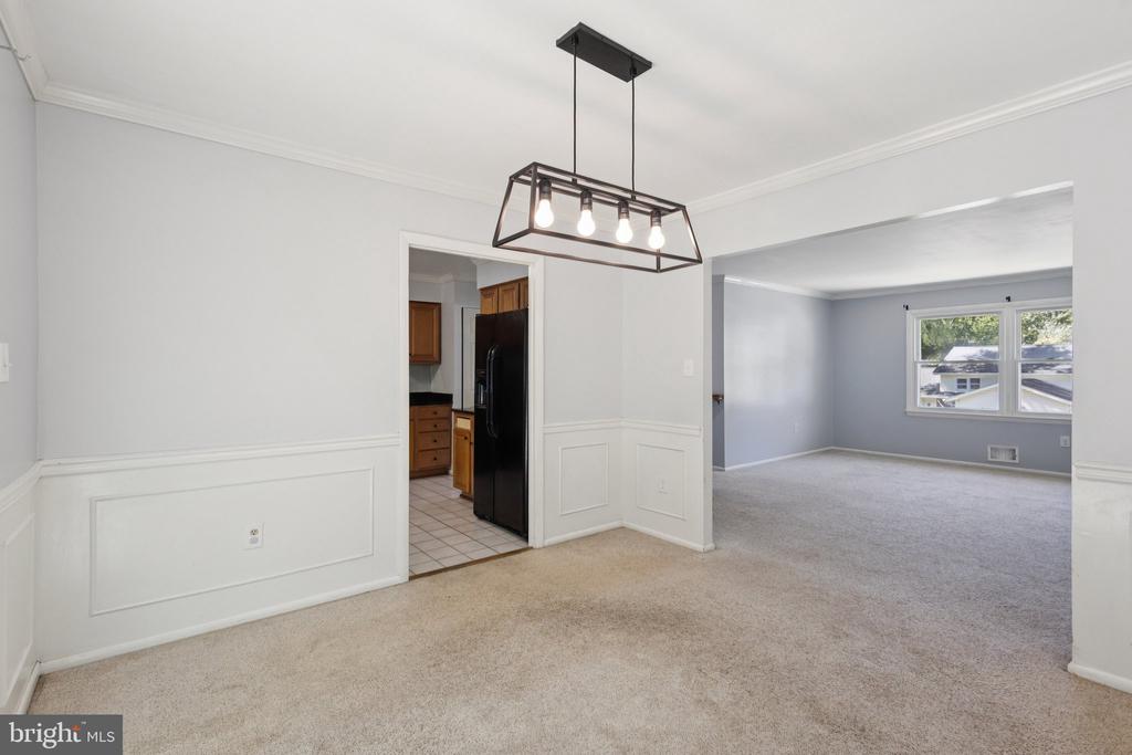 3925 FORGE DRIVE