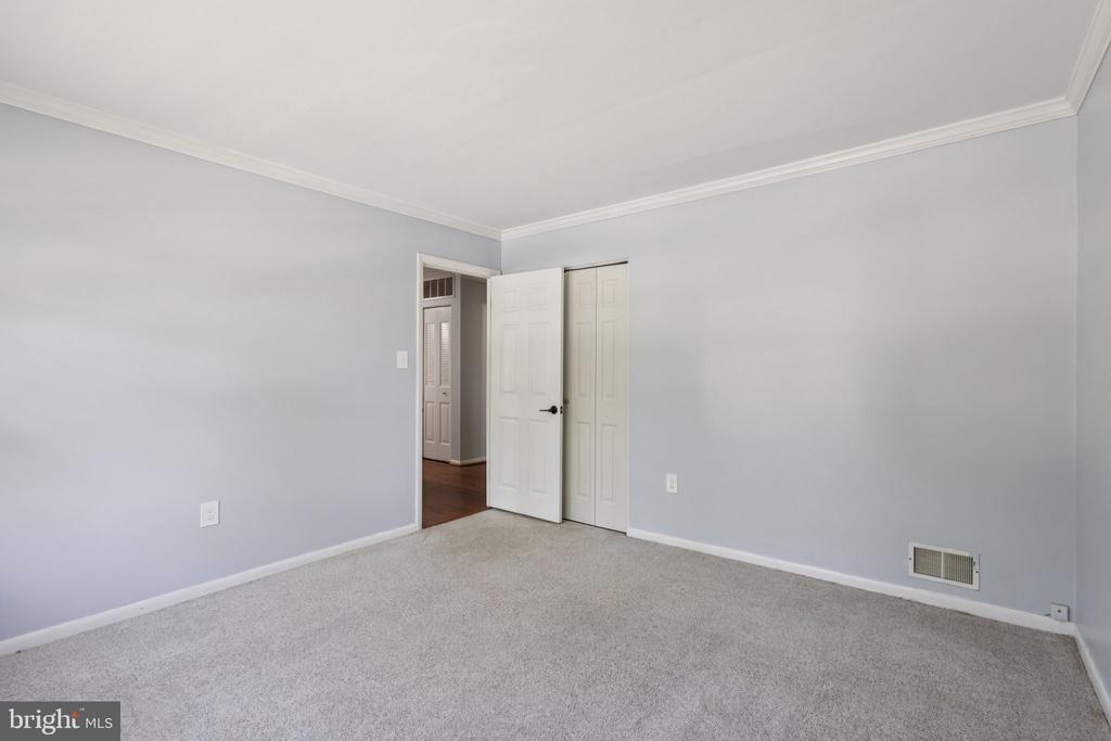 3925 FORGE DRIVE