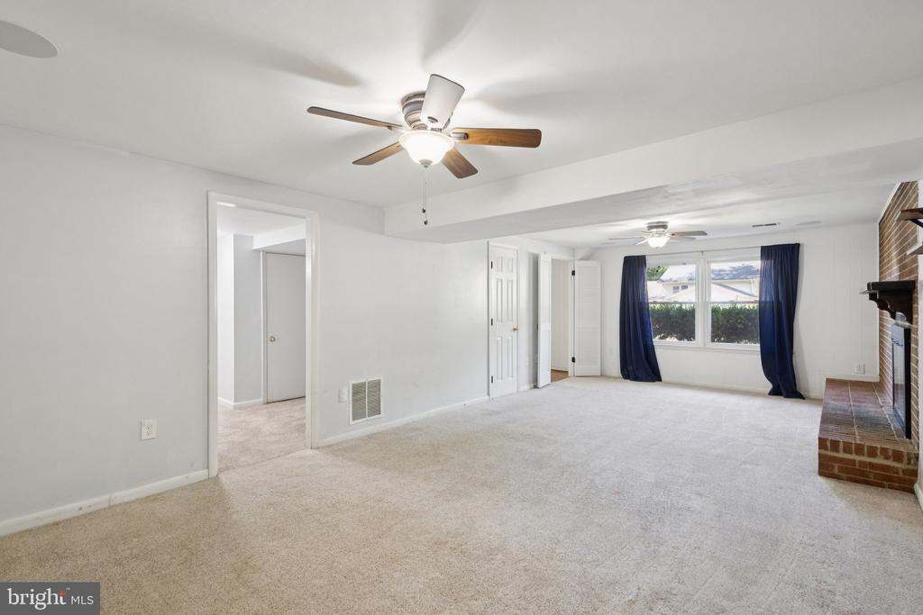 3925 FORGE DRIVE