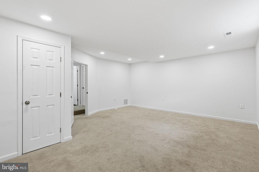 10946 MISSION RIDGE DRIVE