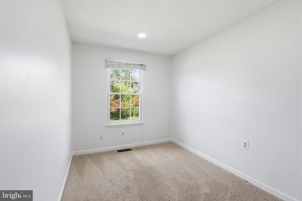 10946 MISSION RIDGE DRIVE