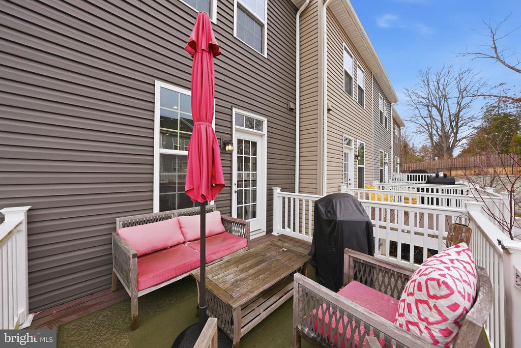 18363 REAPER HILL COURT
