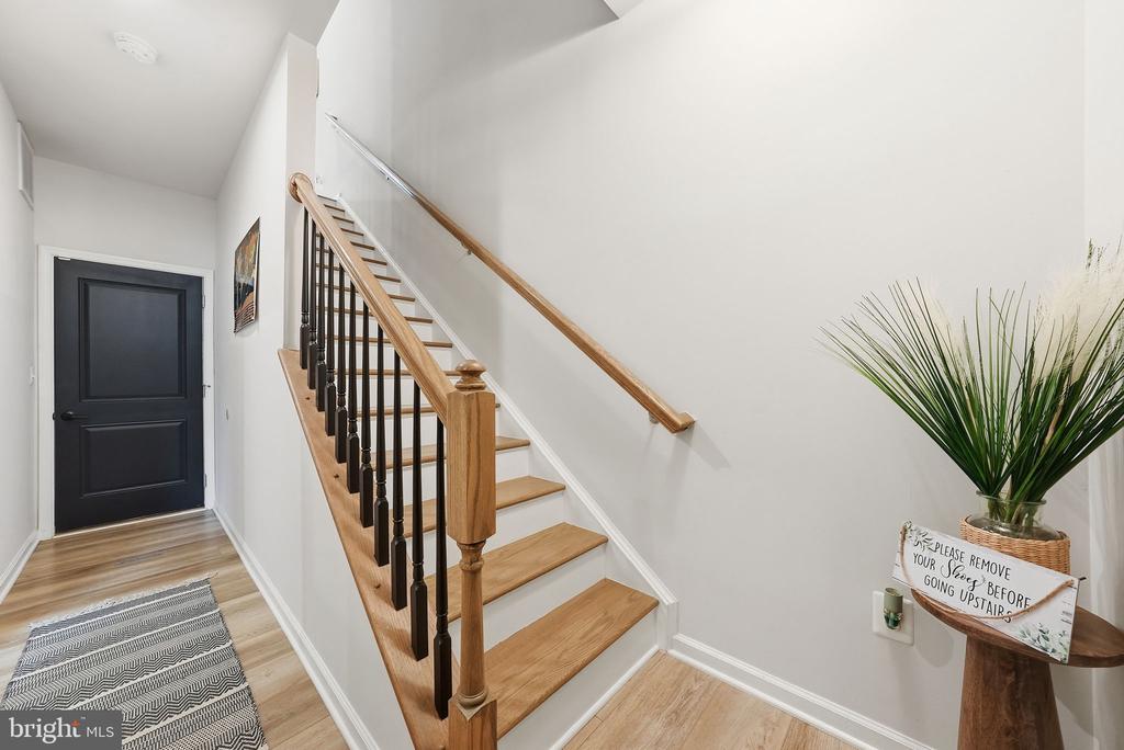 18363 REAPER HILL COURT