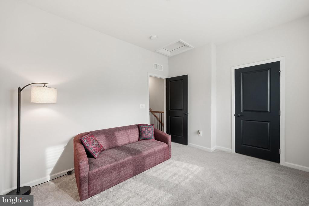 18363 REAPER HILL COURT