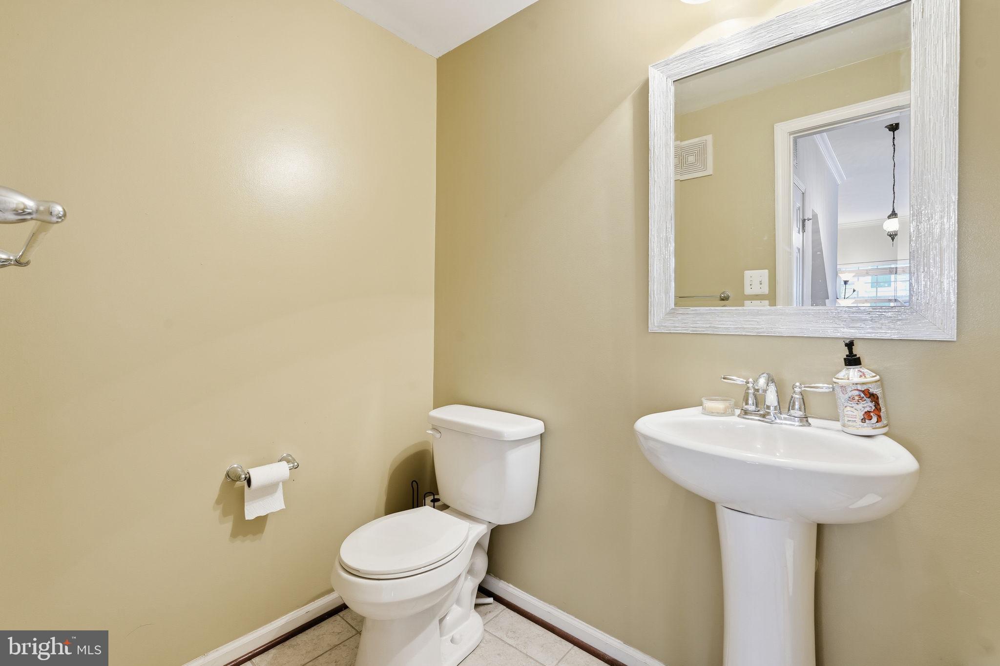 2551 EASTBOURNE DRIVE