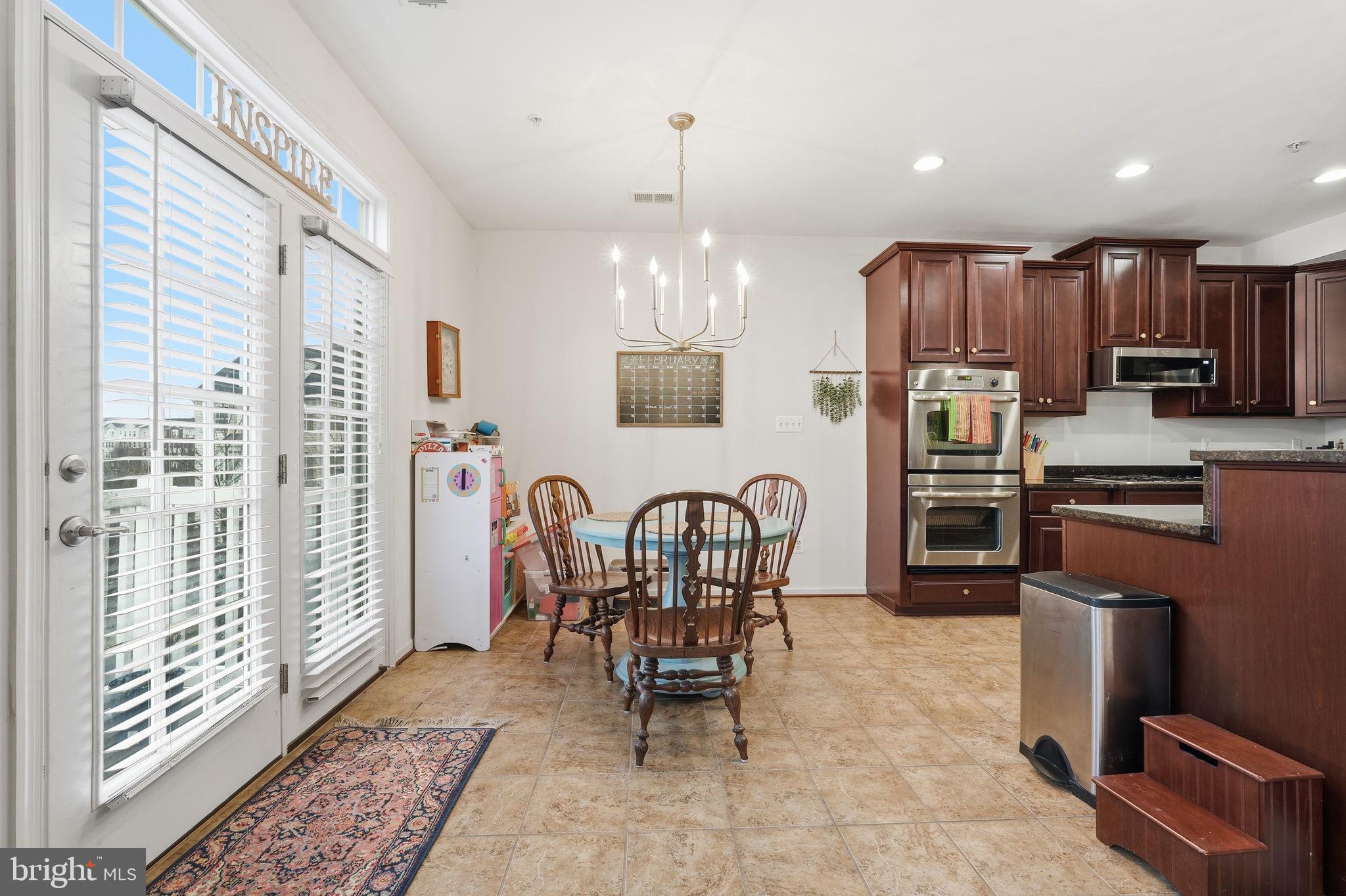 2551 EASTBOURNE DRIVE