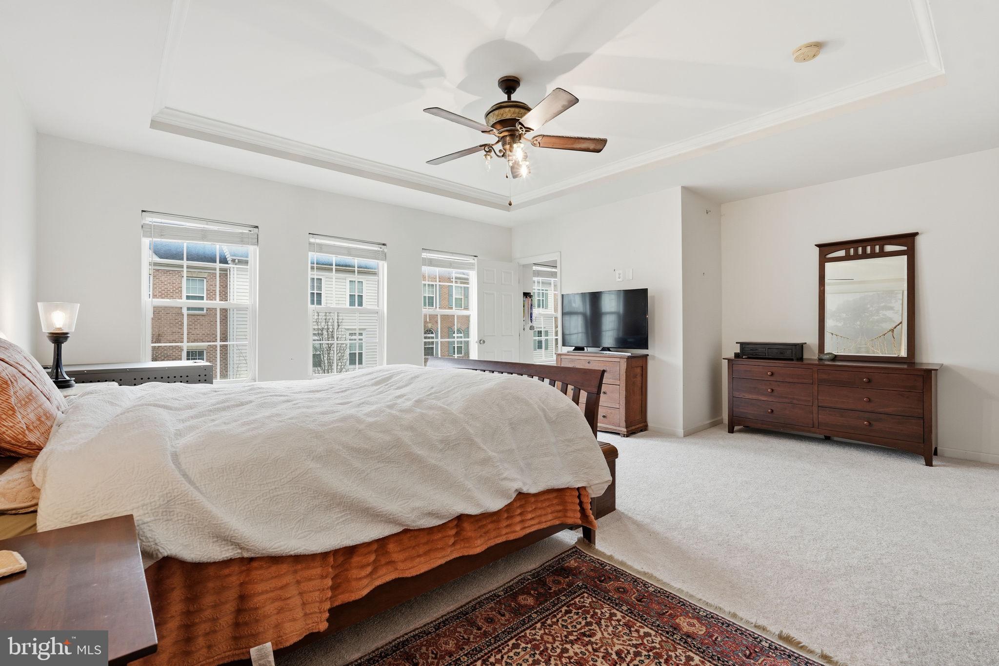 2551 EASTBOURNE DRIVE