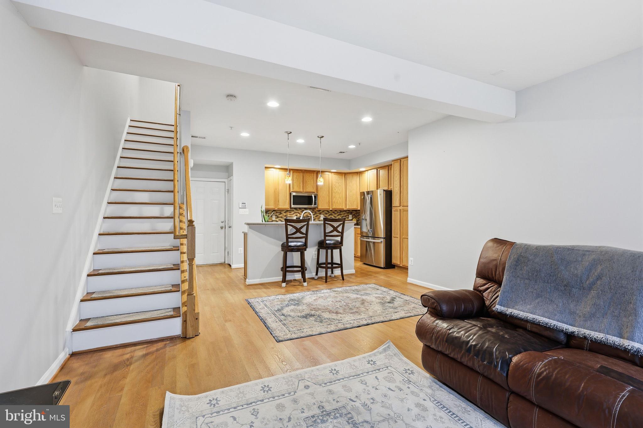 2601 EASTBOURNE DRIVE