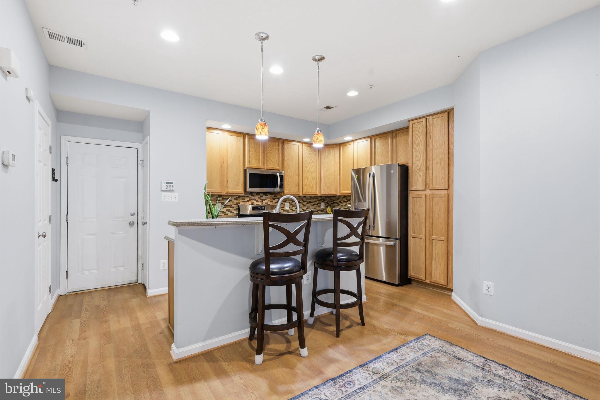 2601 EASTBOURNE DRIVE