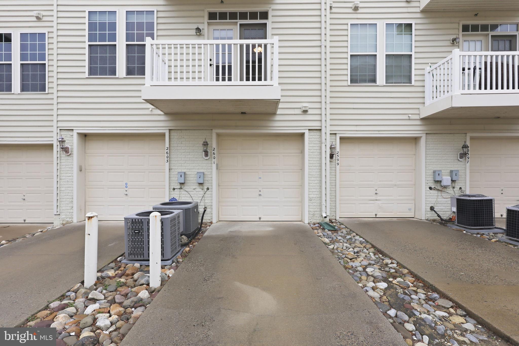 2601 EASTBOURNE DRIVE