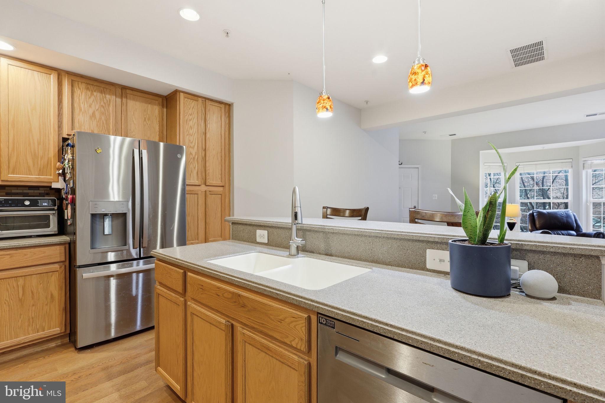 2601 EASTBOURNE DRIVE