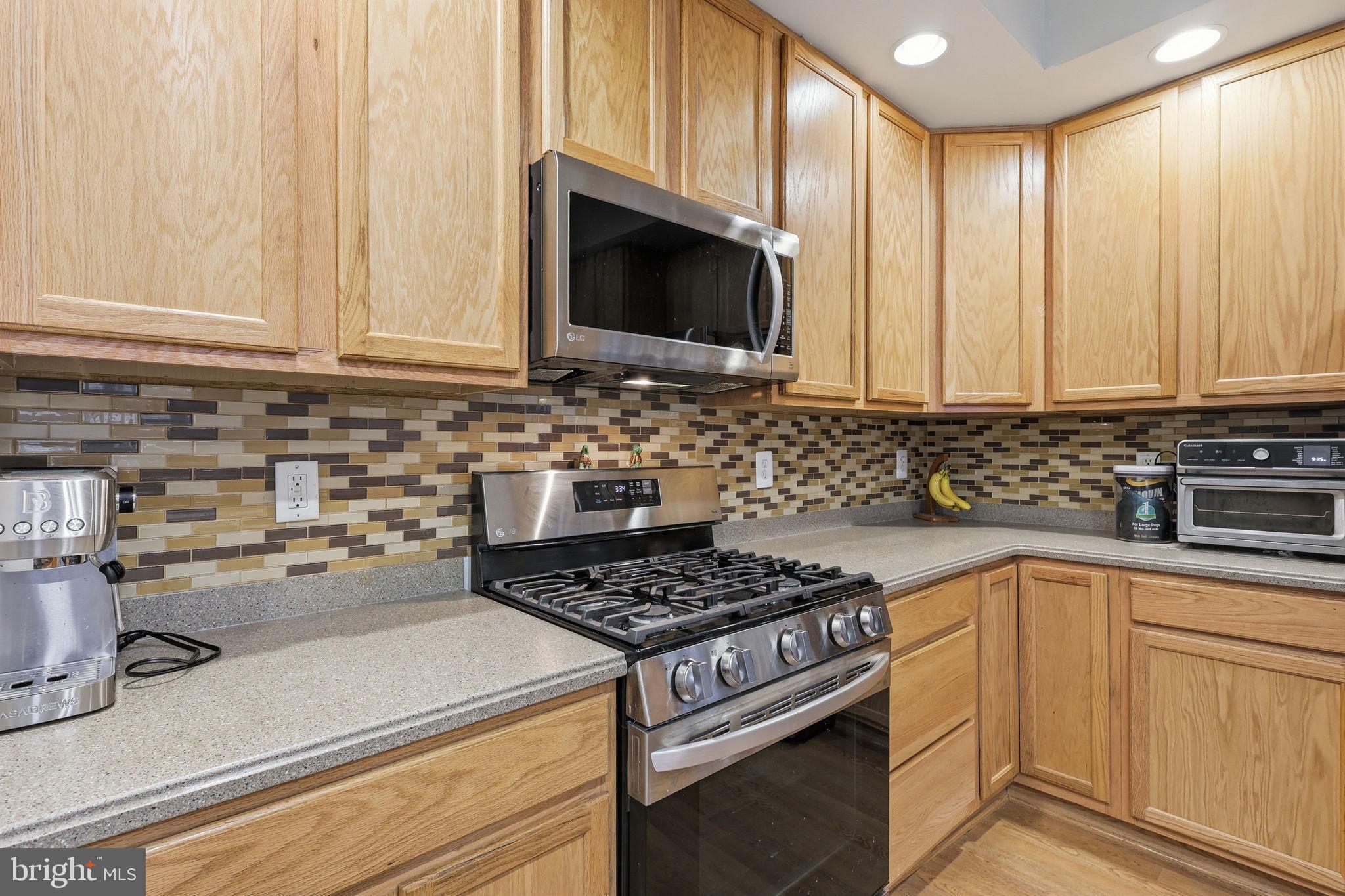 2601 EASTBOURNE DRIVE