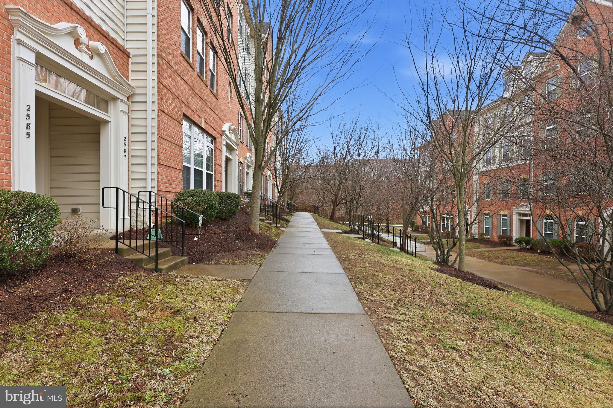 2601 EASTBOURNE DRIVE