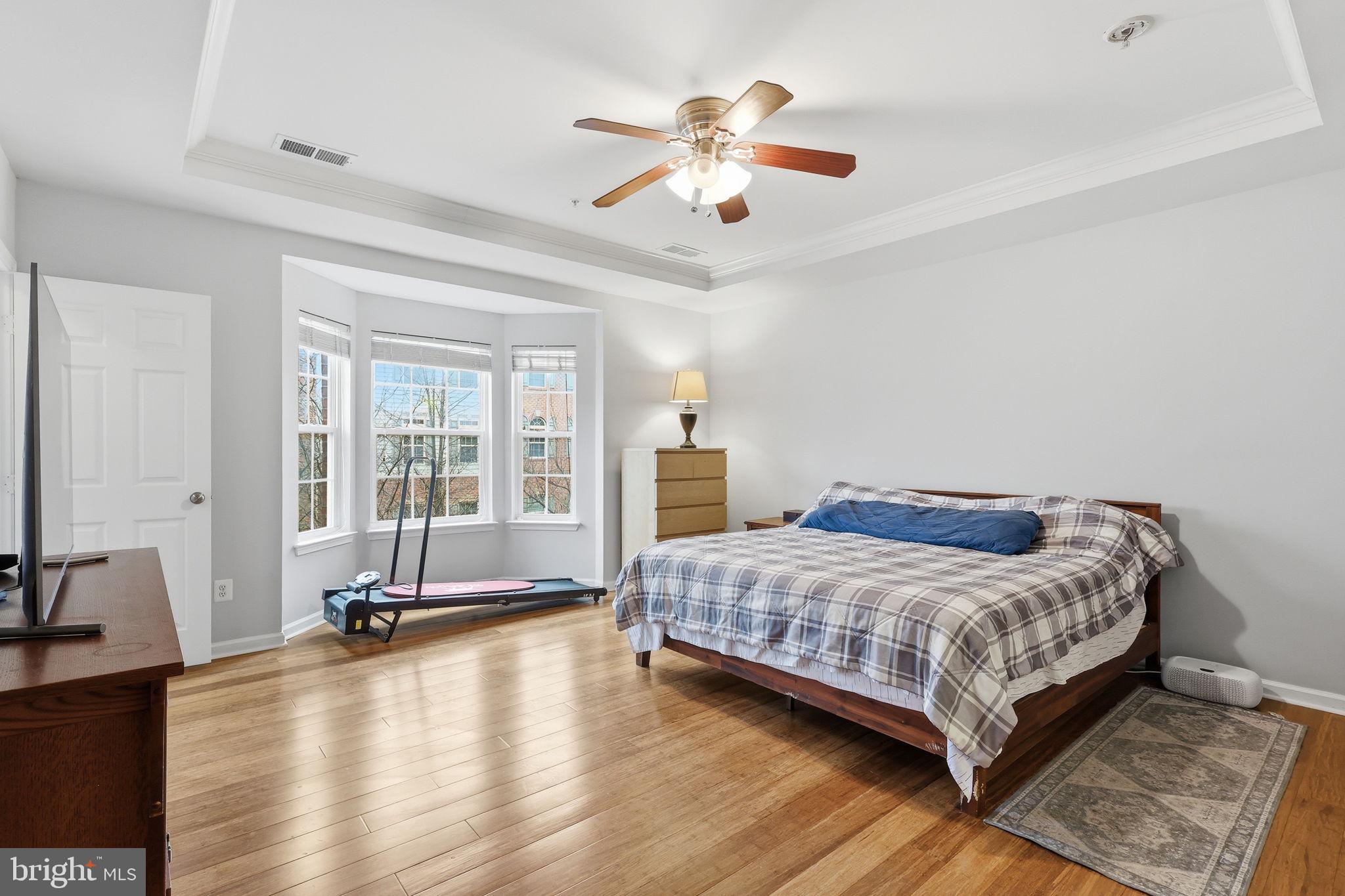 2601 EASTBOURNE DRIVE