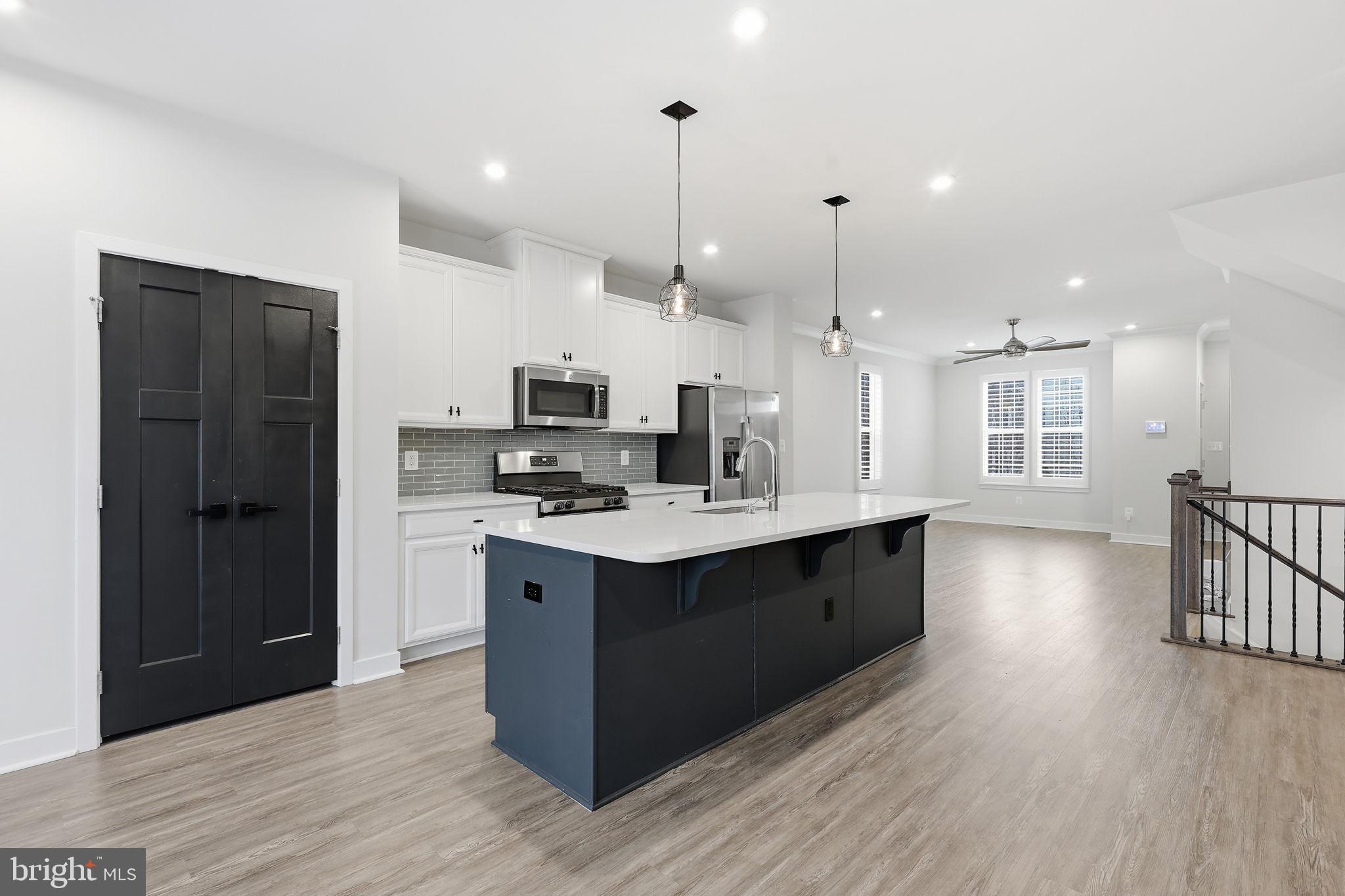 18091 RED CEDAR ROAD