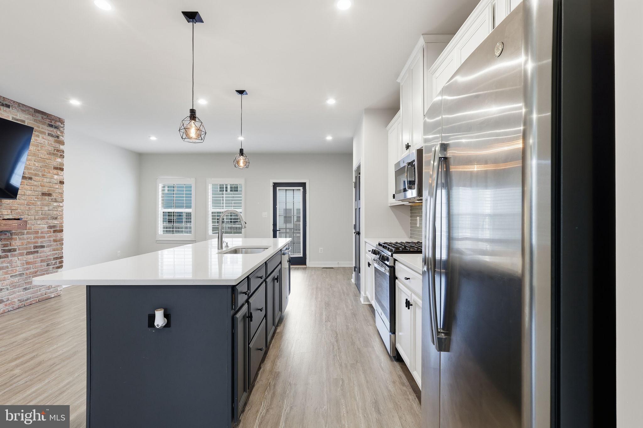 18091 RED CEDAR ROAD
